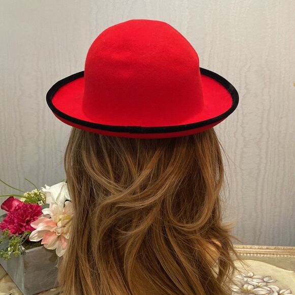 Vintage Street Smart by Betmar 100% Wool Red with Black Rim Christmas Valentines - Picture 4 of 14